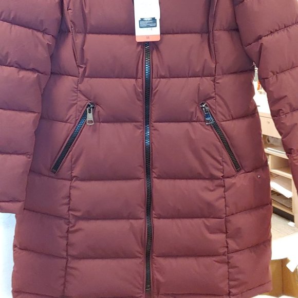 Andrew Marc Ladies' Long Stretch Parka OXBLOOD - Picture 9 of 14